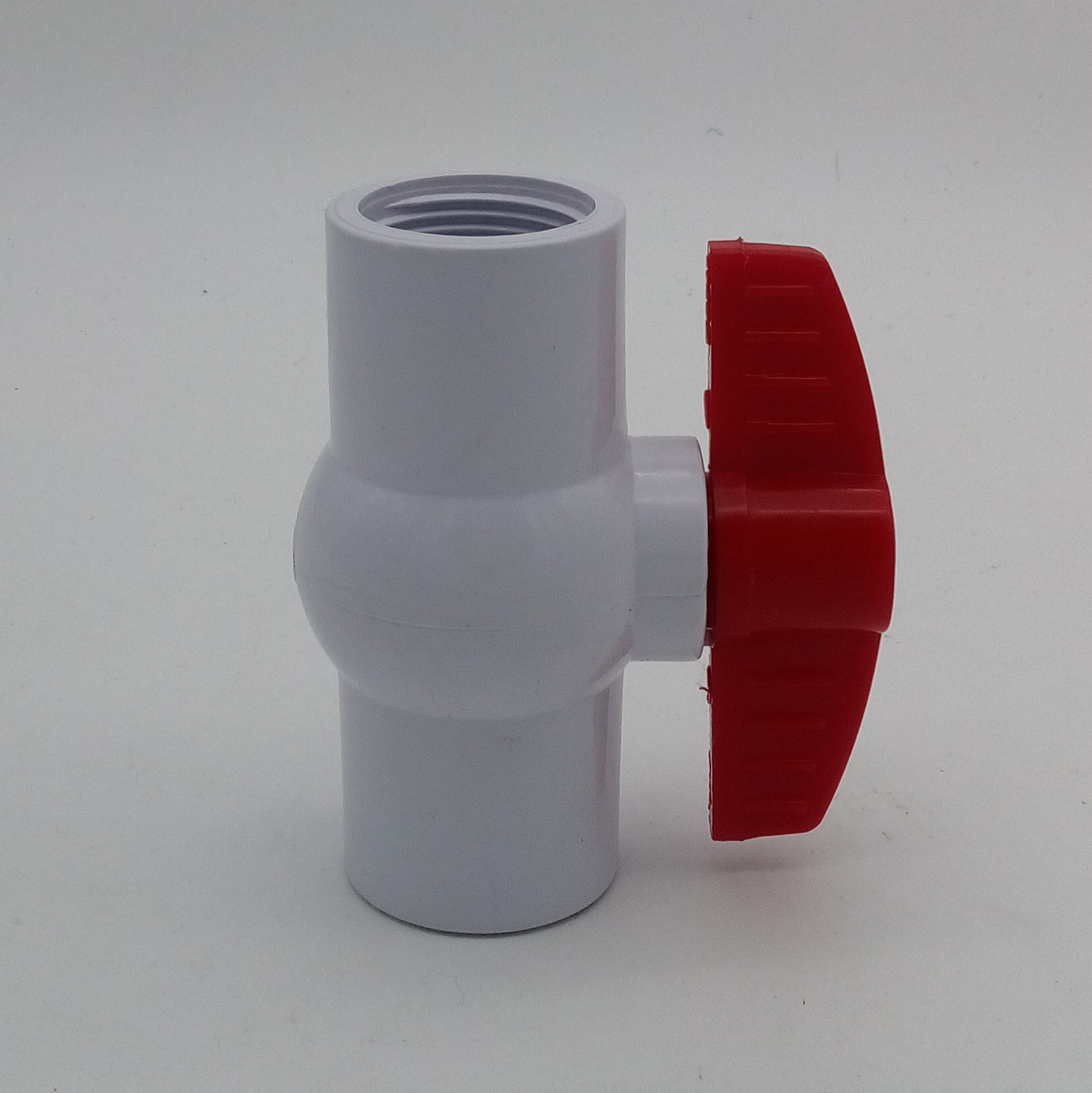 PVC Compact Ball Valve White Threaded